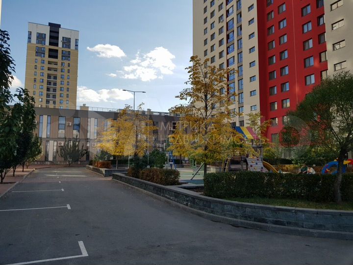 2-к. квартира, 56,1 м², 16/17 эт.