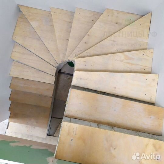 Лестница в дом дервянные