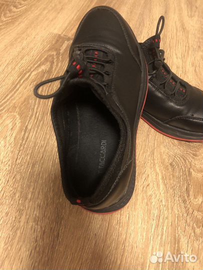 Кроссовки 32 размер