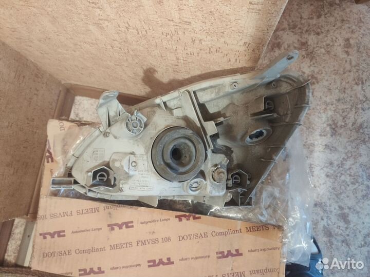 Фара Toyota echo platz правая