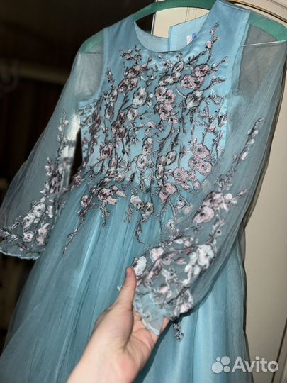 Платье для девочки нарядное