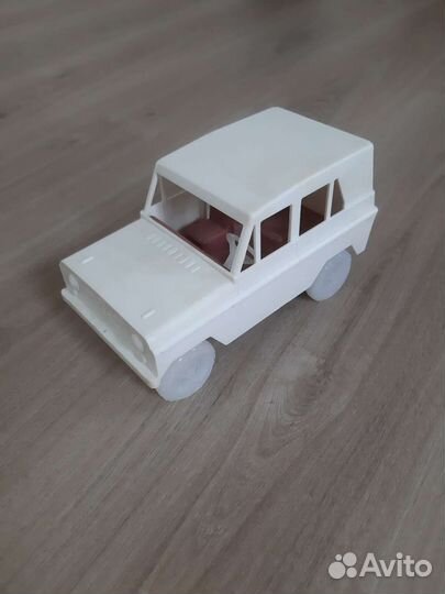 Игрушки из СССР машинки