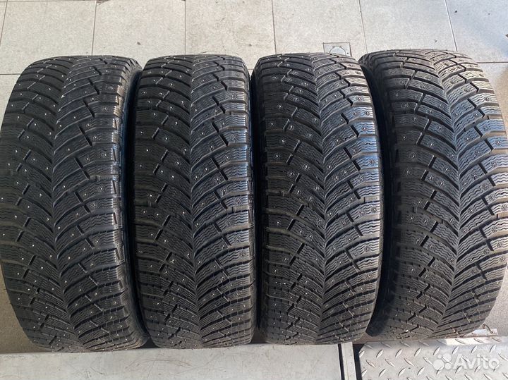 Michelin X-Ice North 4 225/50 R17