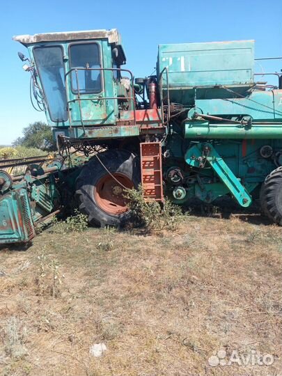 Комбайн Ростсельмаш Дон 1500А, 1990