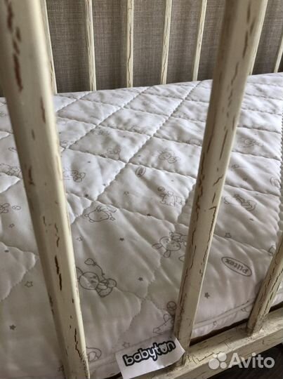 Детская кроватка