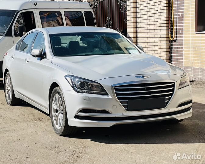Hyundai Genesis, 2014