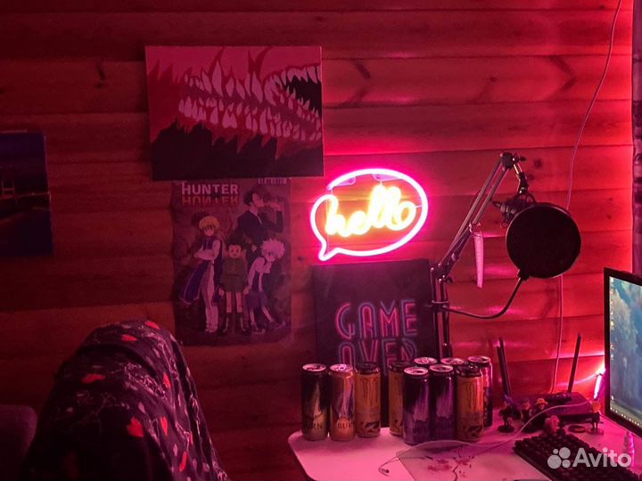 Картина акриловыми красками на холсте