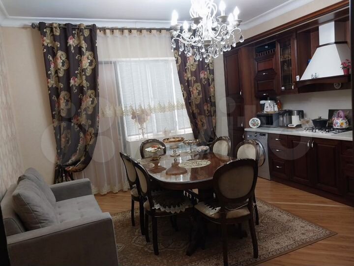 Дом 130 м² на участке 4 сот.