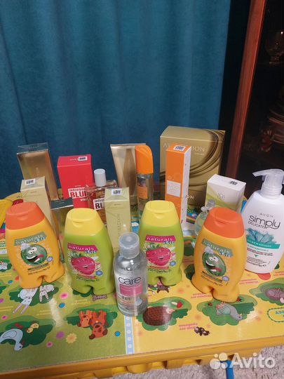 Косметика Avon