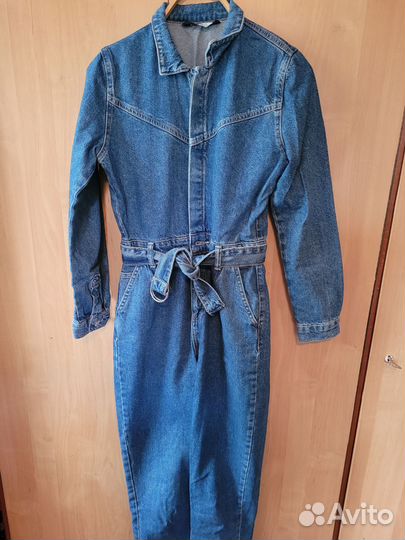 Комбинезон женский джинсовый 42 новый