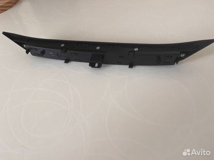 Центральный блок кнопок в консоль для Веста