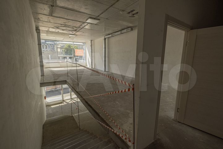 Коммерческое помещение 164 м²