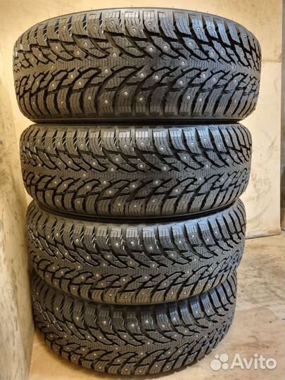 Nokian Tyres Hakkapeliitta 9 SUV 225/55 R19 103T
