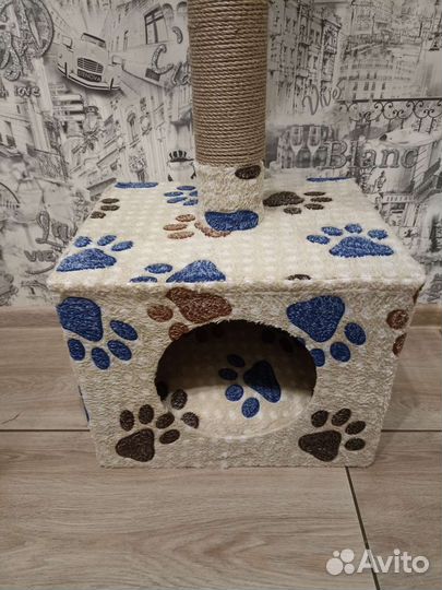 Домик для кошки с когтеточкой, новый