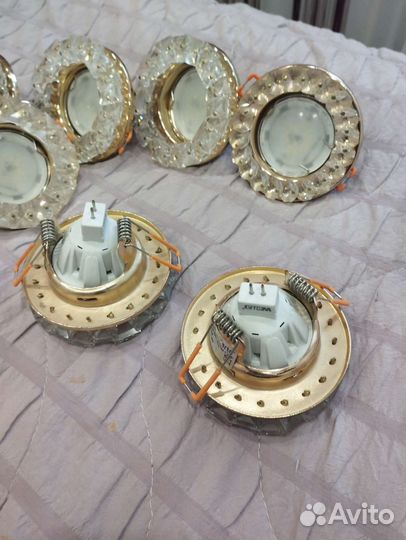 Светильник потолочный