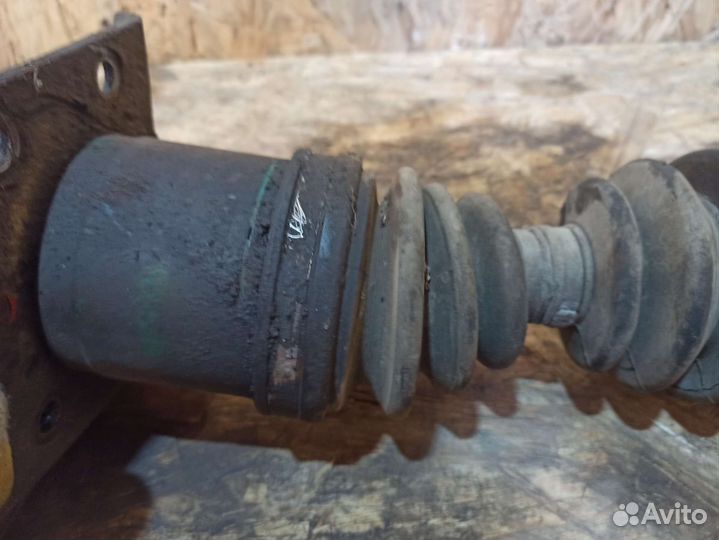 Привод правый Opel Frontera A