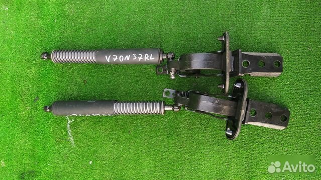 Амортизатор багажника Volvo V70 B5254T6