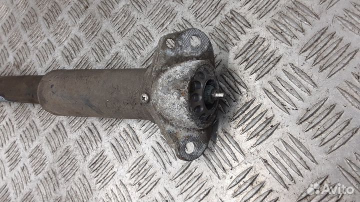 Амортизатор задний Volkswagen Golf IV (1997–2005)