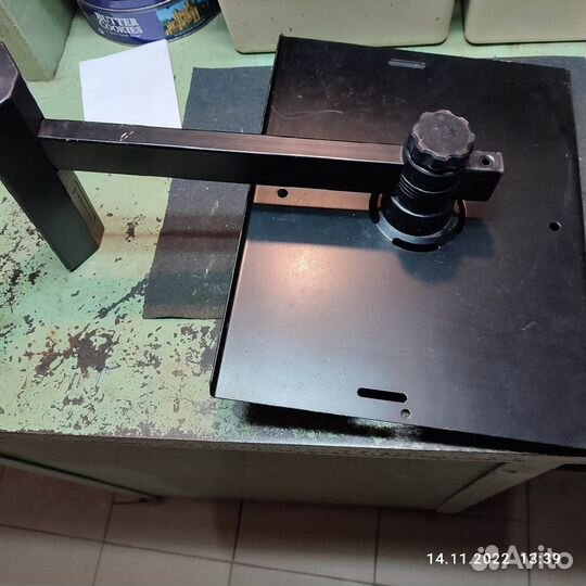 Полка настенная для телевизора