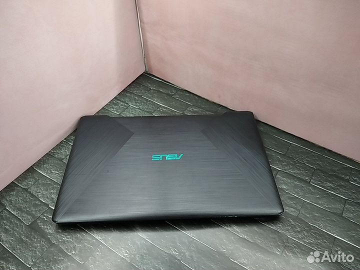 Игровой Asus 16GB/GTX/i7-6700HQ 2.60GHz