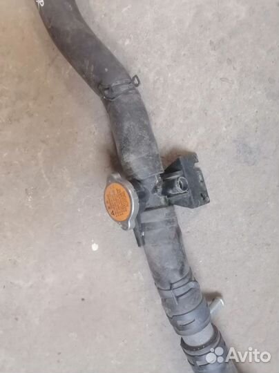 Патрубок радиатора Mitsubishi Outlander 2.4L 4B12