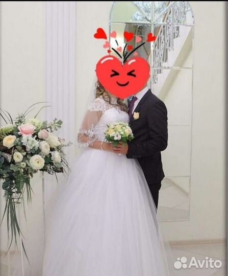 Свадебное платье 44 46 бу