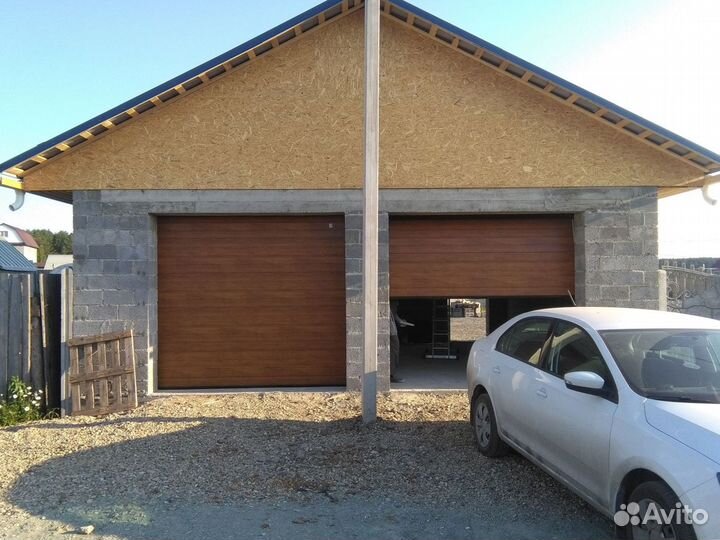 Секционные ворота