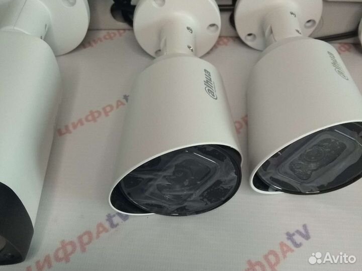 Комплект Видеонаблюдения 11 камер 4/1 Мп Dahua