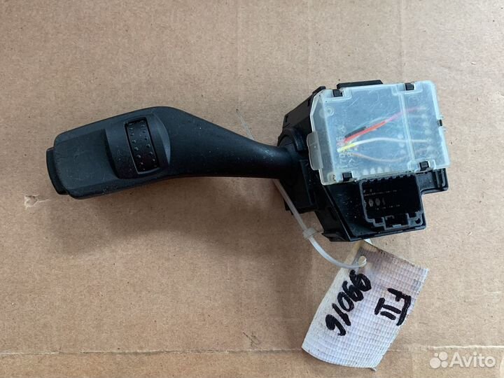 Переключатель дворников фокус 2