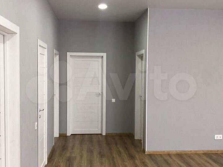 Коттедж 135 м² на участке 10 сот.