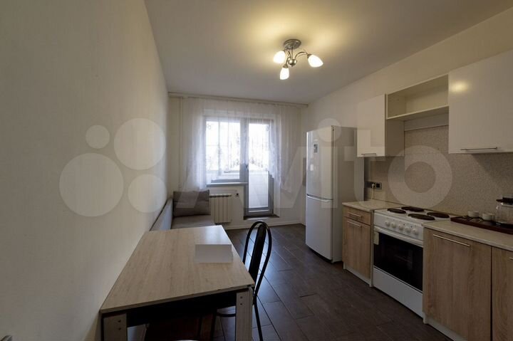 2-к. квартира, 50 м², 11/16 эт.