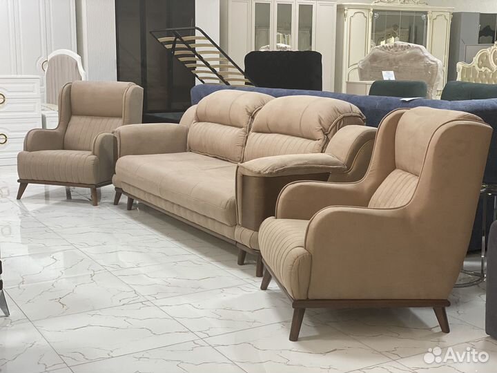 Диван Адмирал