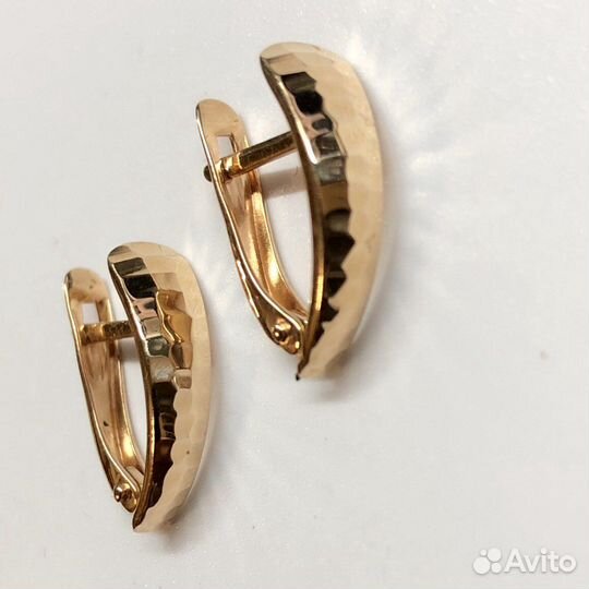 Золотые серьги 585 пробы