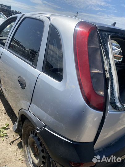 Задняя левая четверть Opel Corsa C