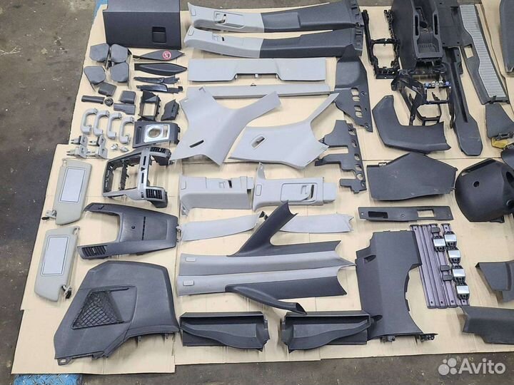 Пластик салона Opel Zafira B 2005-2012