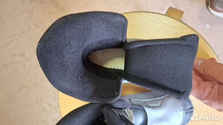 Горнолыжные ботинки детские