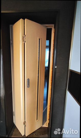 Двepь складная книжка межкомнатная