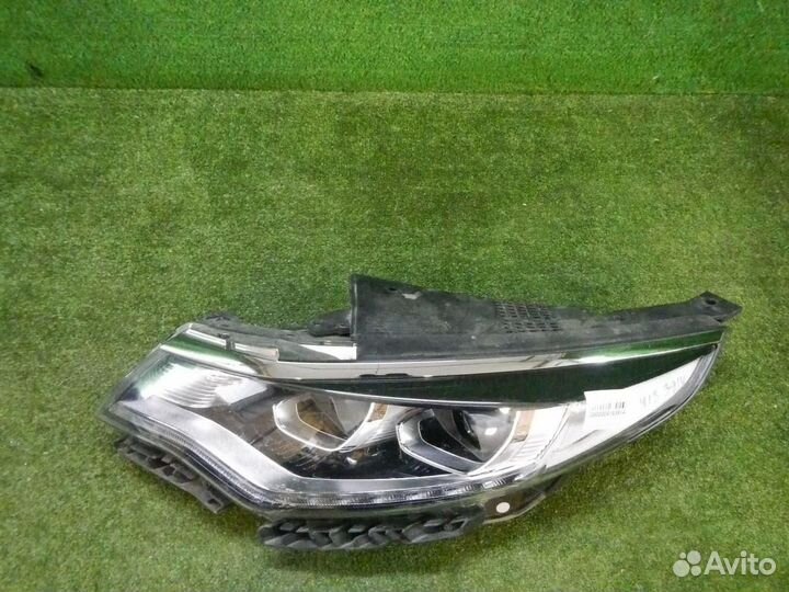 Фара левая Kia Optima
