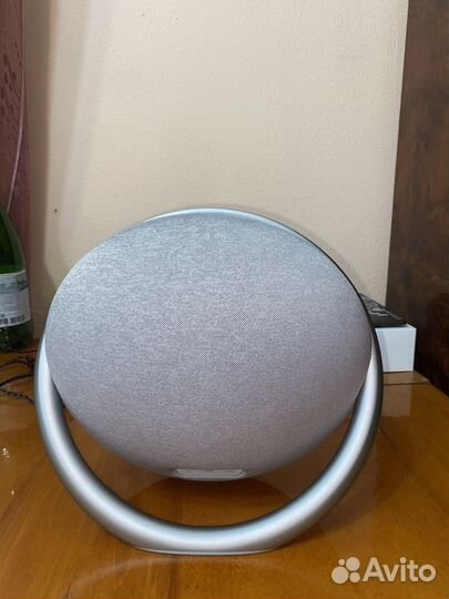 Беспроводна колонка harman kardon onyx studio 7