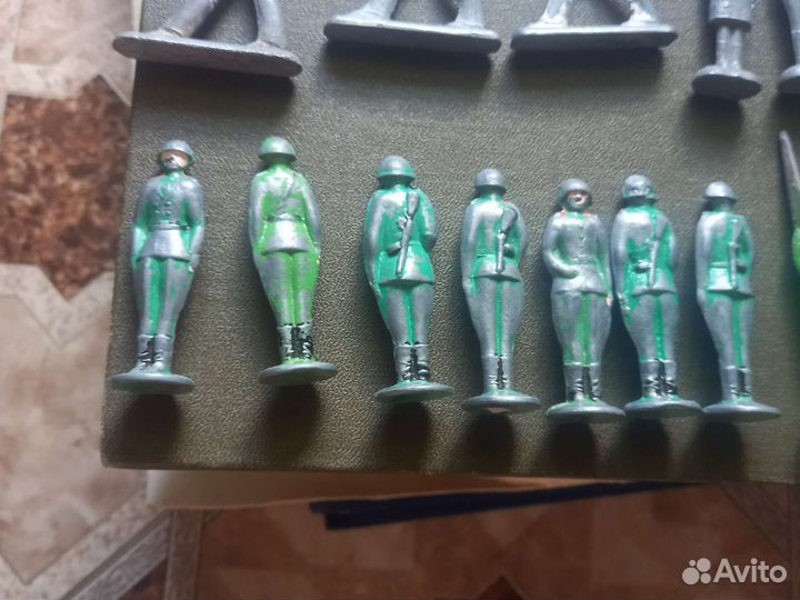 Оловянные солдатики СССР