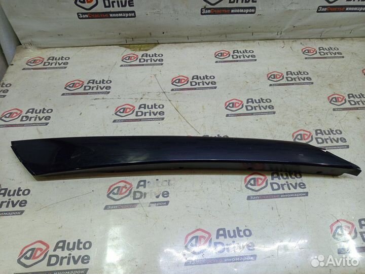 Молдинг лобового стекла передний левый Skoda Fabia
