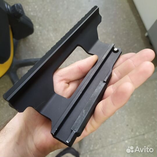 Кронштейн боковой sag svd