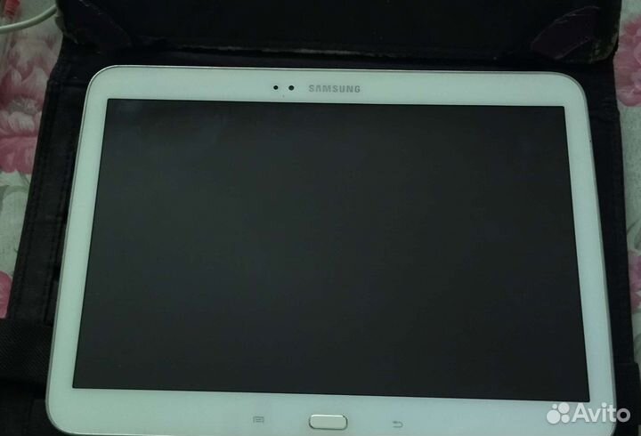 Планшет samsung galaxy tab 3 10.1 GT-P5200