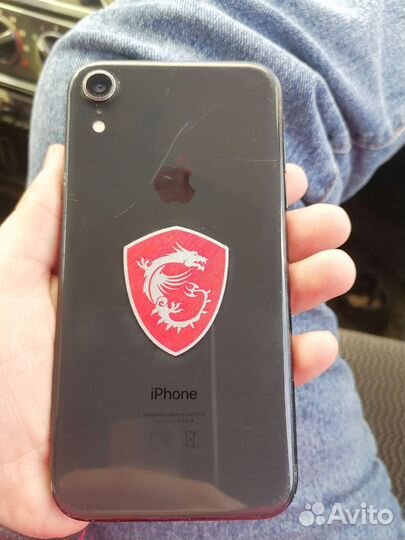 Телефон iPhone XR