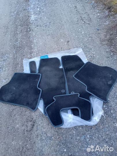 Ковры в салон автомобиля Шкода етти