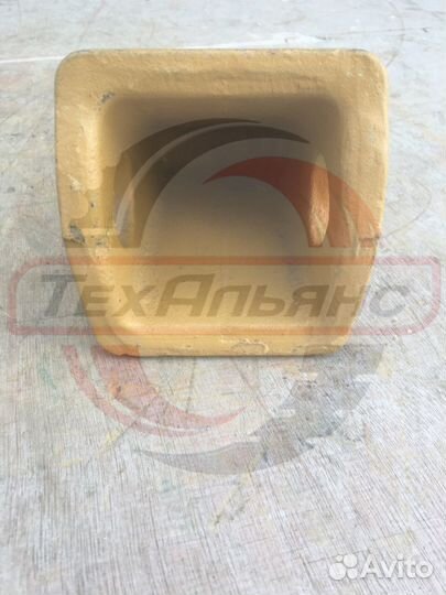 Коронка ковша komatsu 205-70-19570