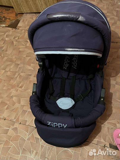 Коляска zippy 2 в 1