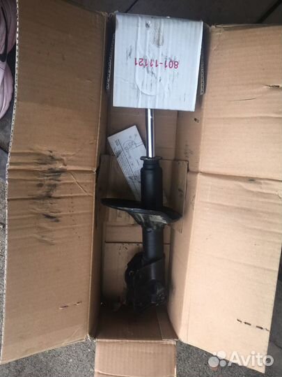 Амортизатор кyb 333247 (стойка)