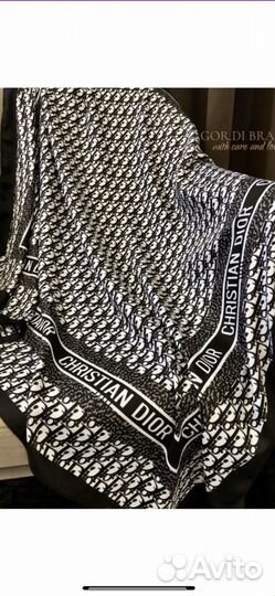 Шелковый платок dior