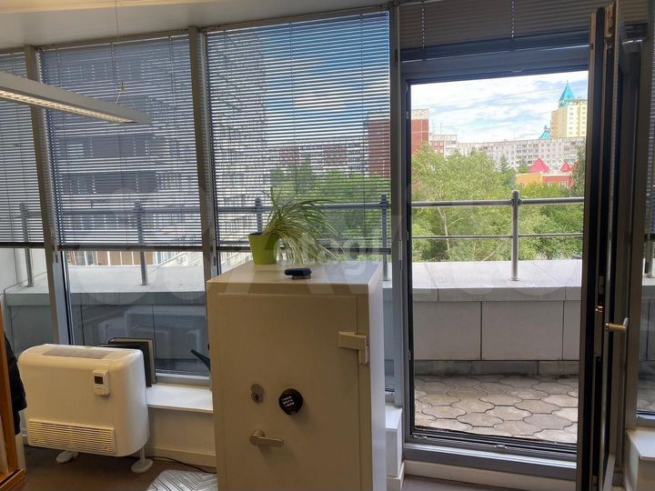 Сдам офисное помещение, 900 м²